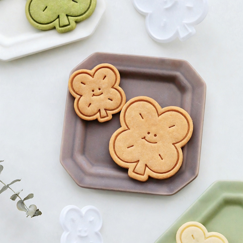 Lucky Four-Leaf Clover Cookie  - Commercial Kitchen Equipment List recensie en prijs