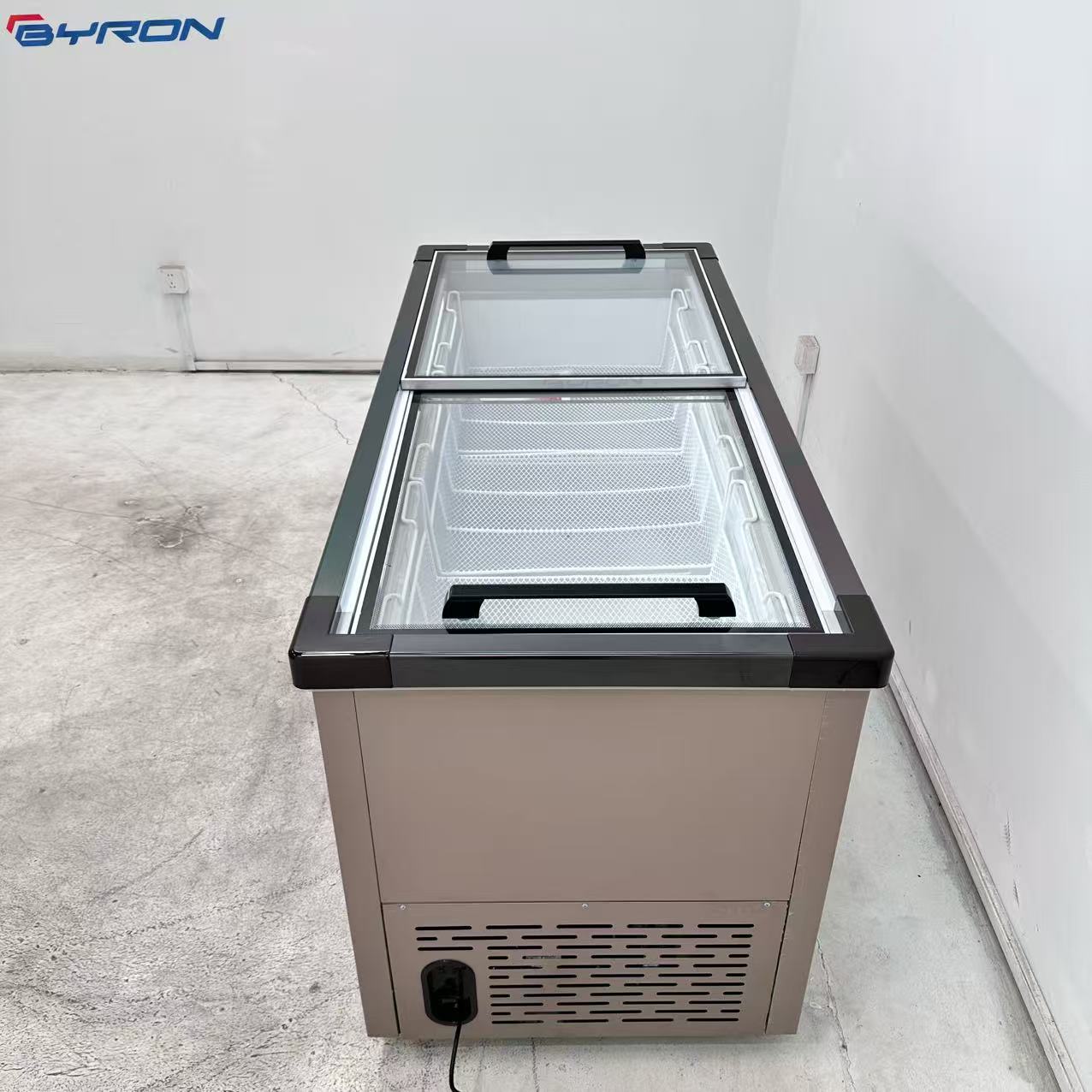 Commerciële diepvrieskist, 400 - Commercial Chest Freezer recensie en prijs