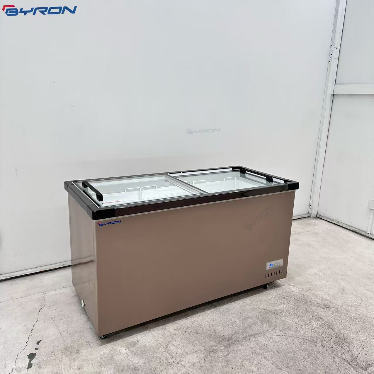 Commerciële diepvrieskist, 400 - Commercial Chest Freezer recensie en prijs